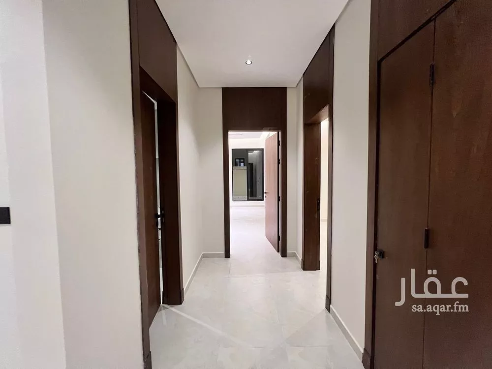 فيلا 4 غرف في الجنادرية 4