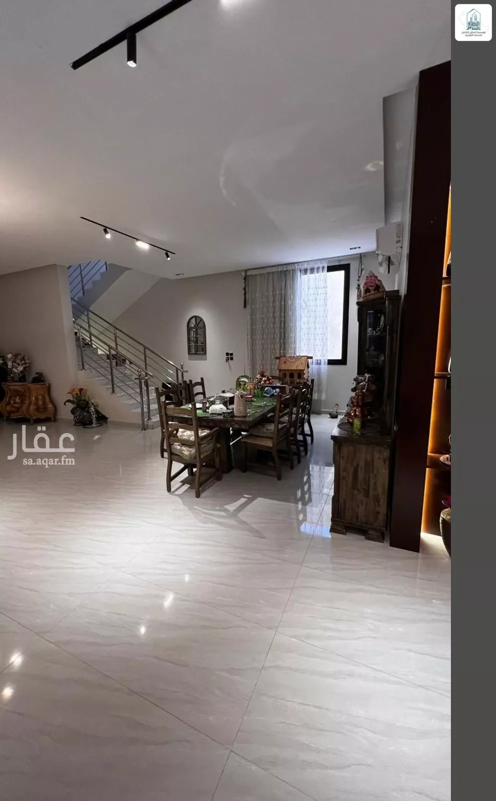5 bedroom villa in Al Mahdiyyah 3