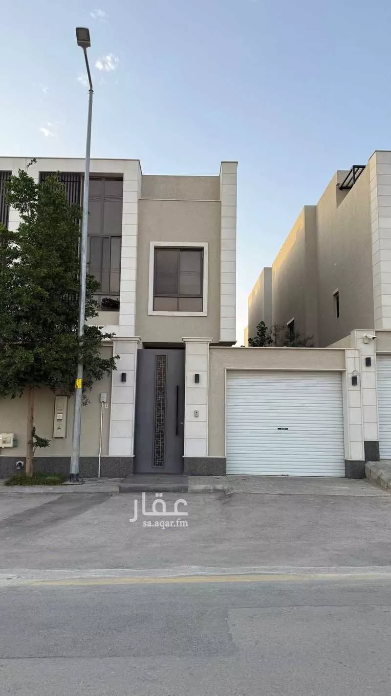 فيلا 6 غرف في الملقا 5