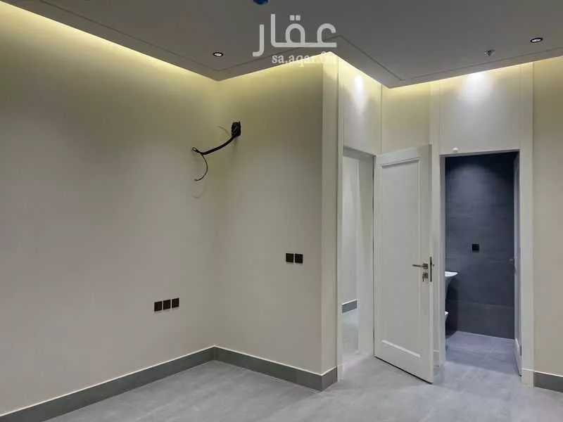 شقة 4 غرف في الرمال 3