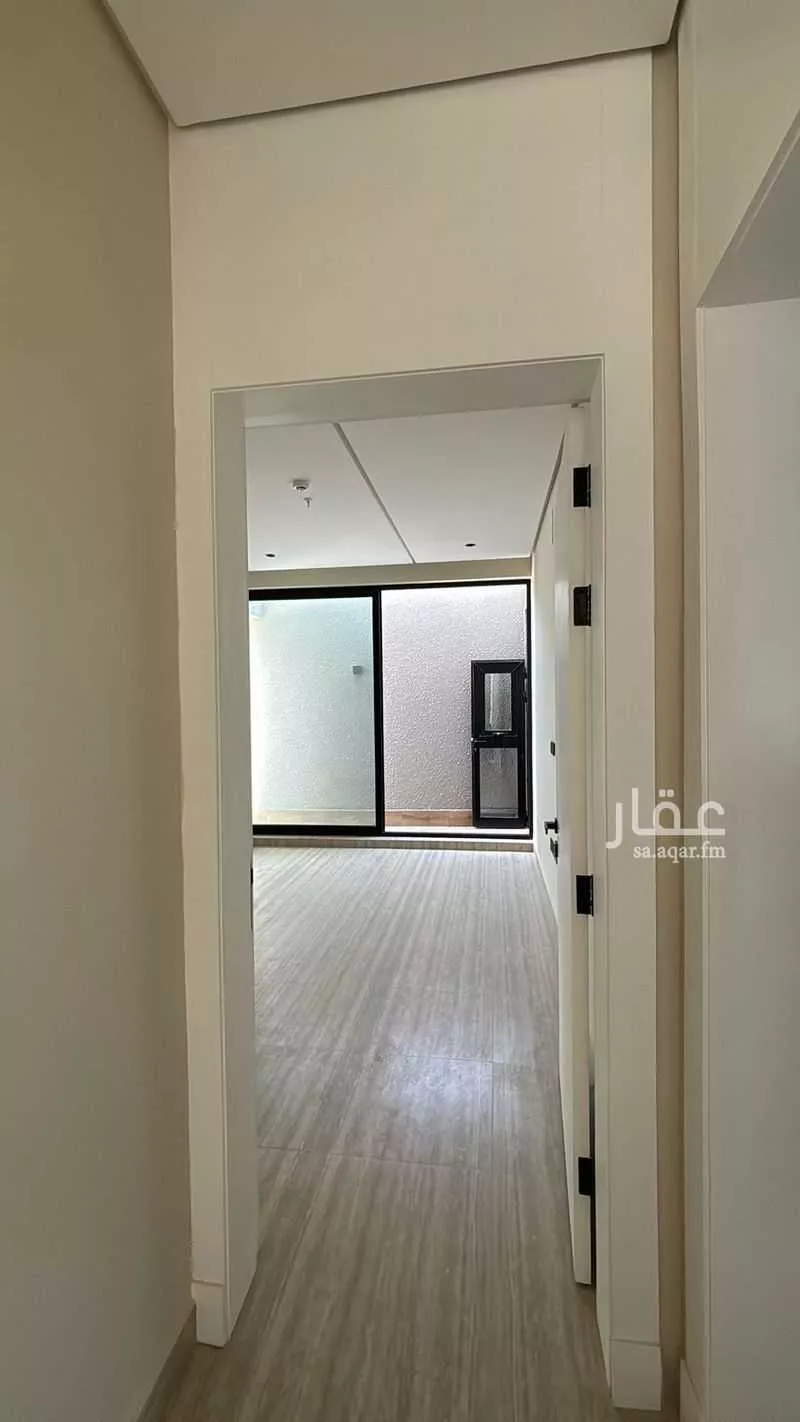 شقة 2 غرف في العقيق 18