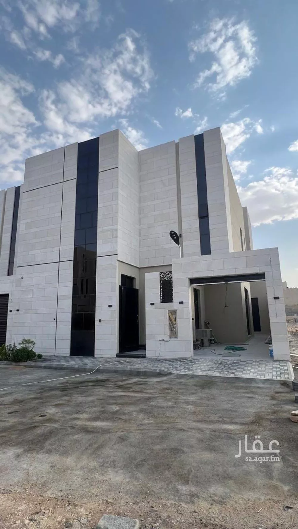 6 bedroom villa in Al Mahdiyyah 3