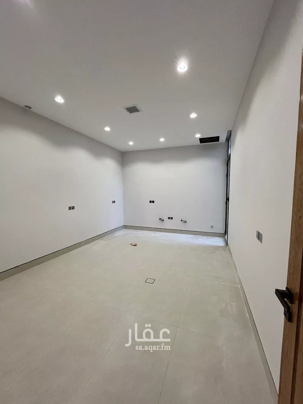 فيلا 5 غرف في المهدية 9