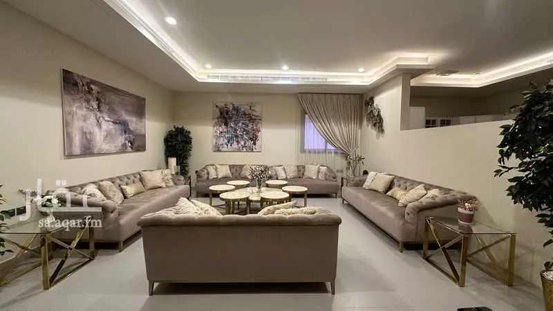 11 bedroom villa in Al Aridh 7