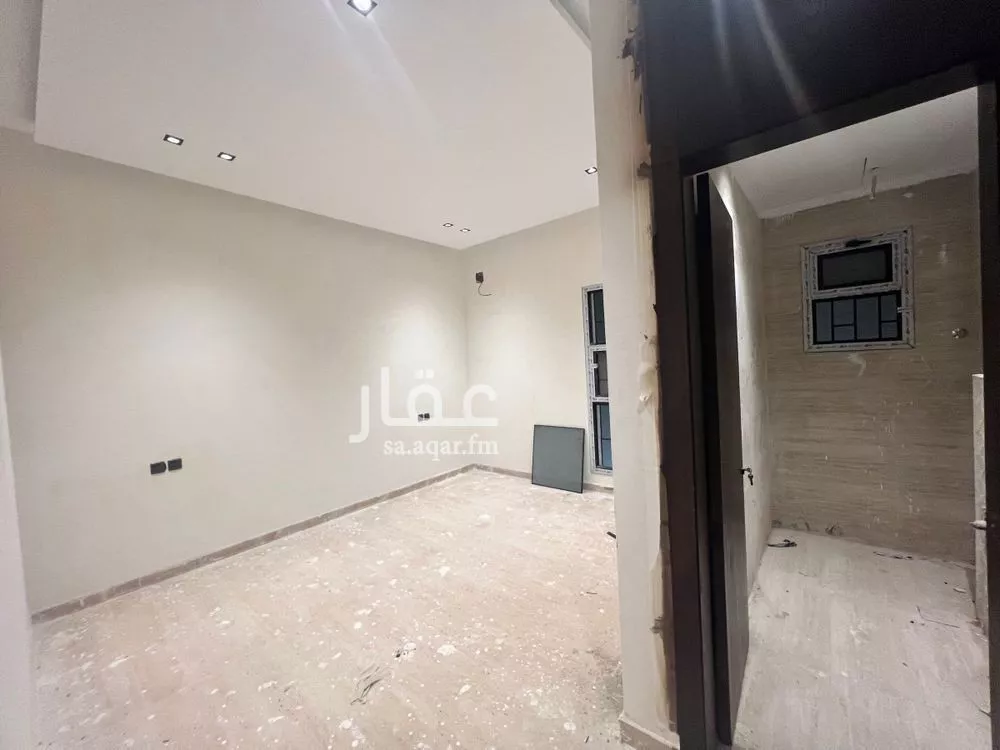 فيلا 5 غرف في الرمال 13