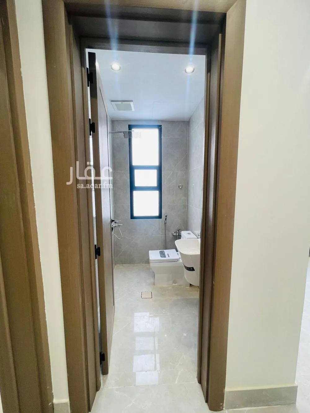 6 bedroom villa in Ash Sharq 18