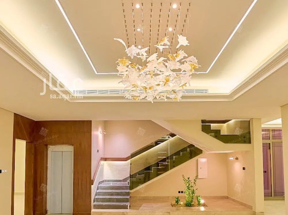6 bedroom villa in Al Mahdiyyah 9