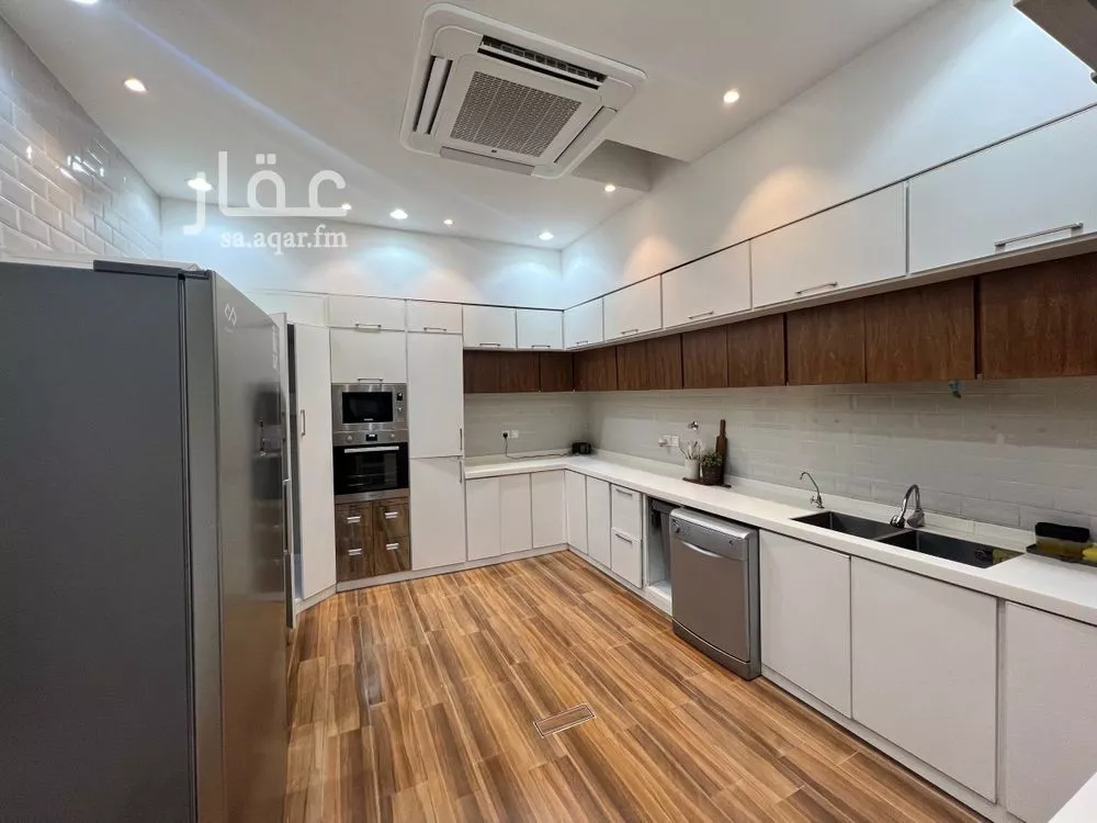 5 bedroom villa in Al Munsiyah 16