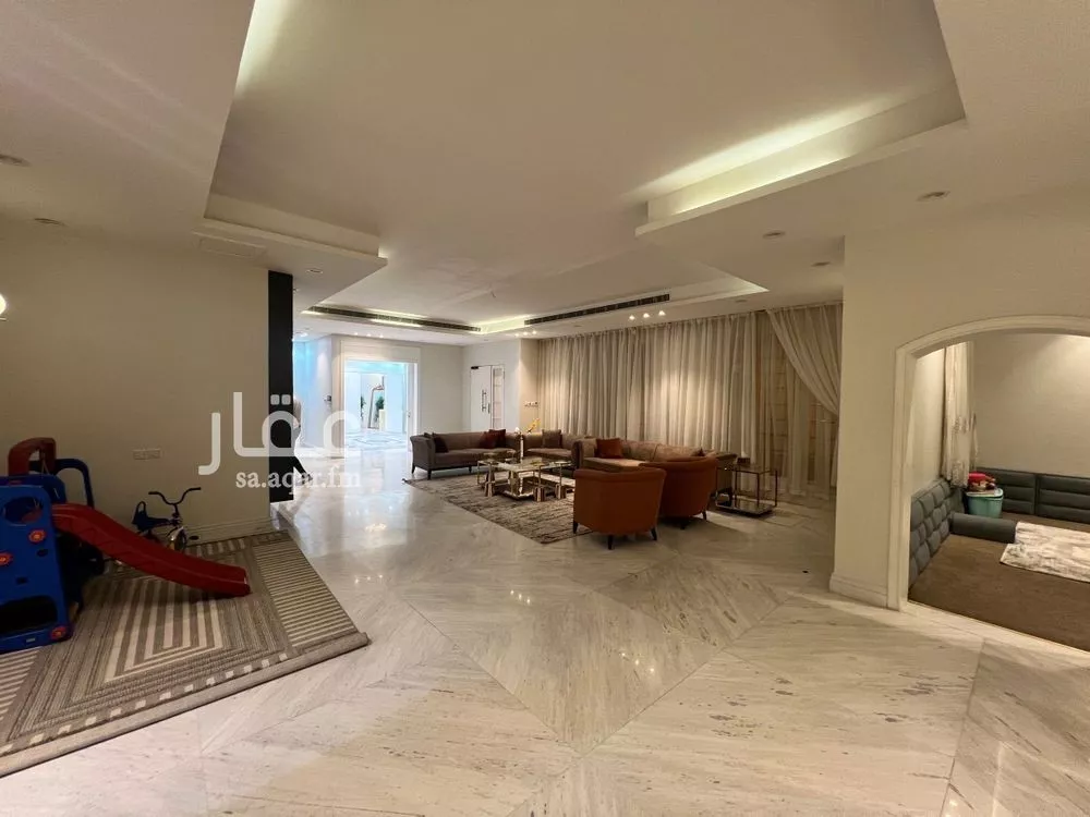5 bedroom villa in Al Munsiyah 24