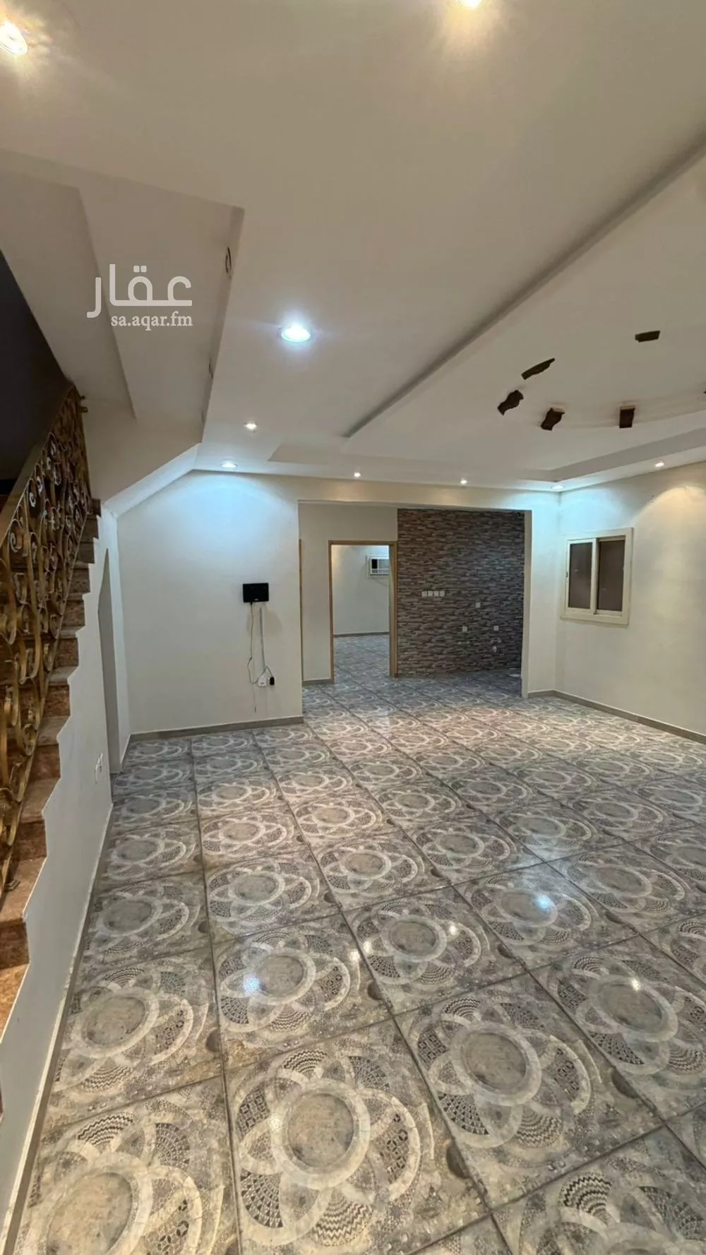 6 bedroom apartment in Al Awali 12