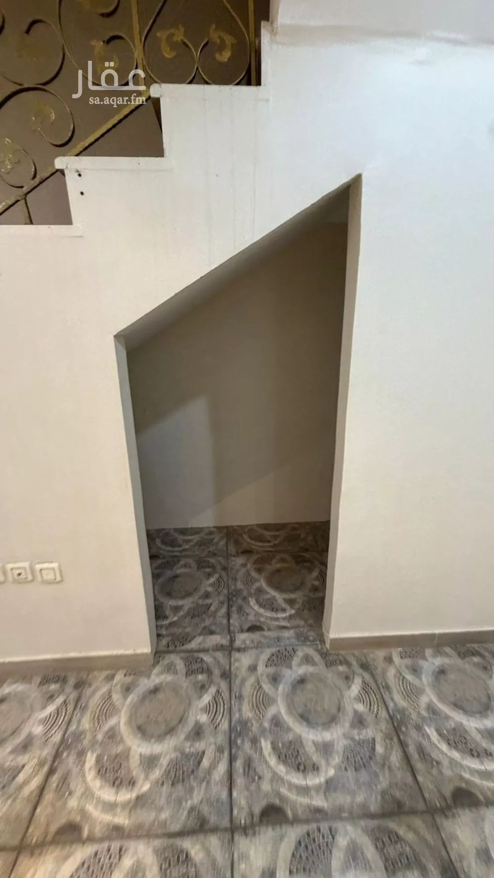 6 bedroom apartment in Al Awali 15