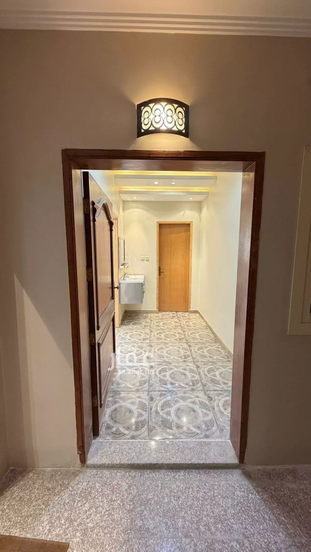 6 bedroom apartment in Al Awali 3