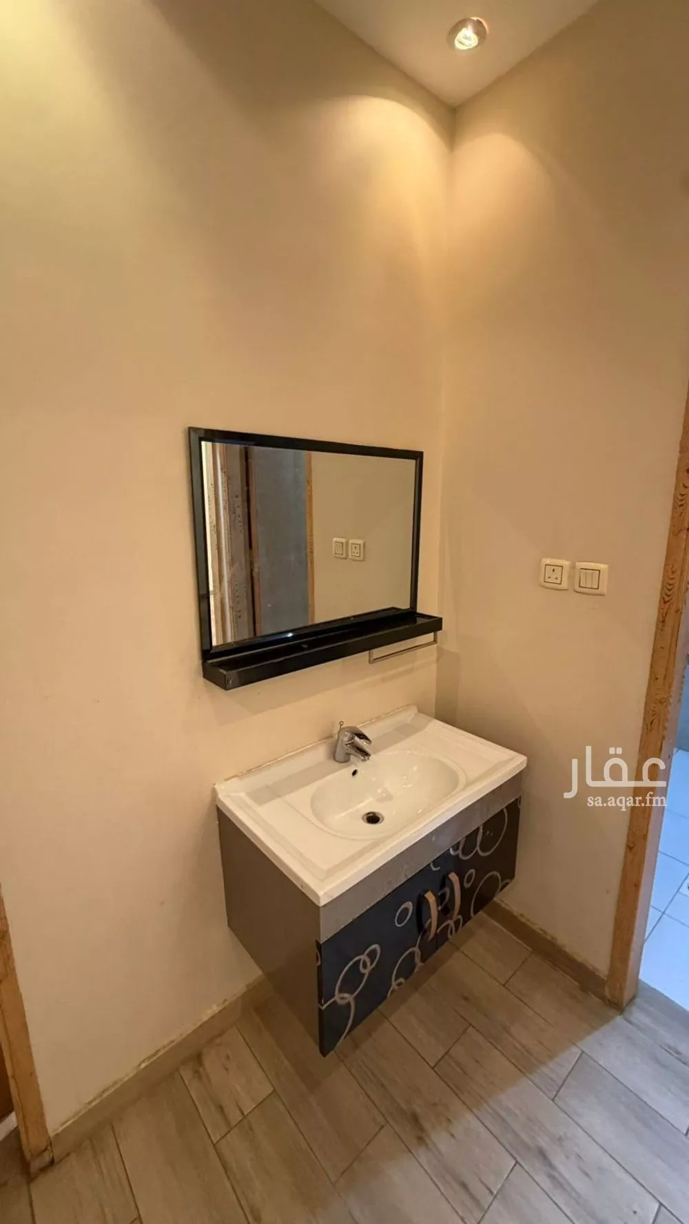 6 bedroom apartment in Al Awali 27