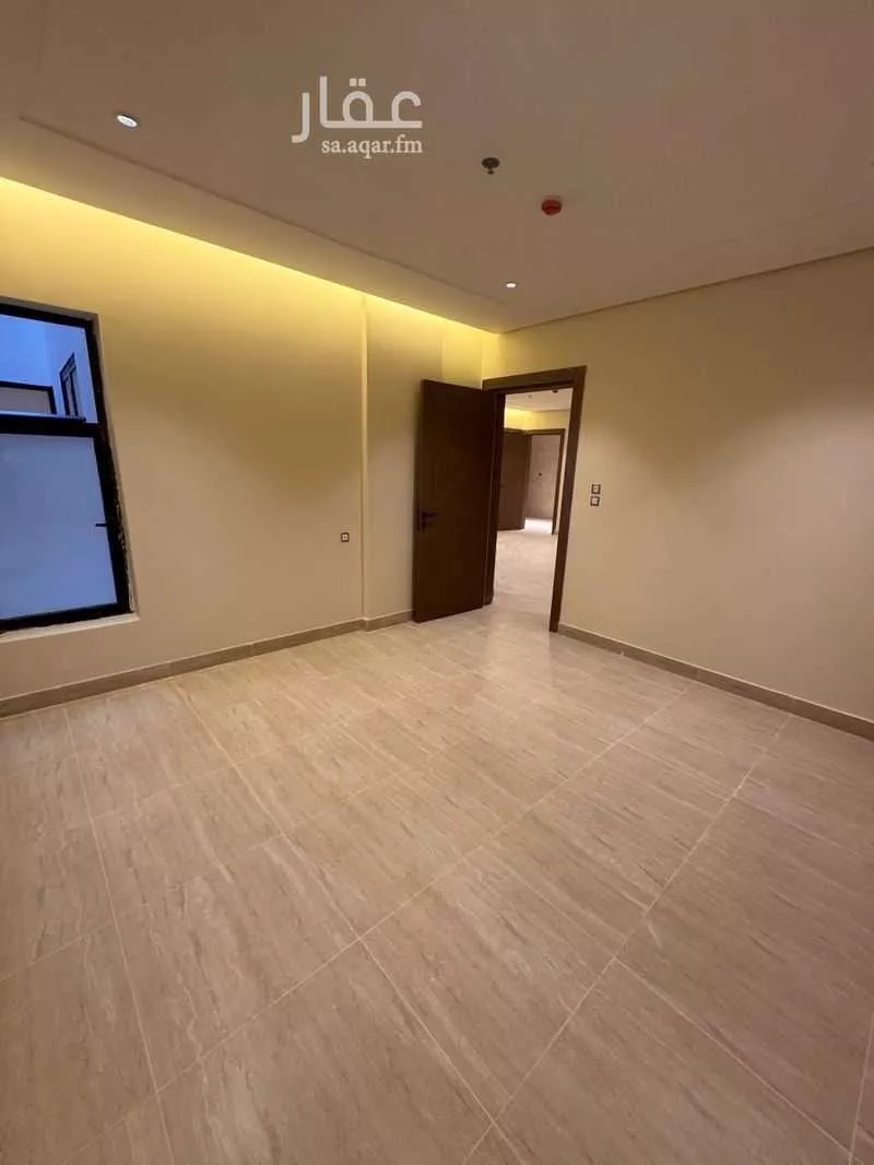 2 bedroom apartment in South Al Khobar 9