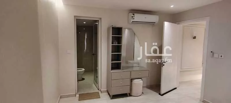 شقة 3 غرف في الحمرا 8