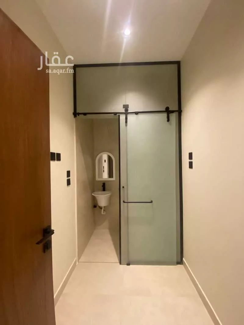 5 bedroom apartment in Al Nahda 13