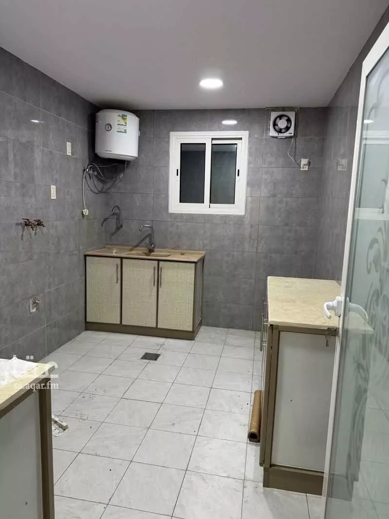 1 bedroom apartment in Al Rakah Ash Shamaliyah 4