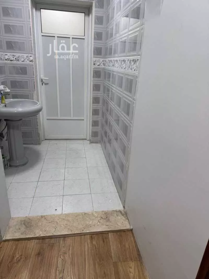 1 bedroom apartment in Al Rakah Ash Shamaliyah 5