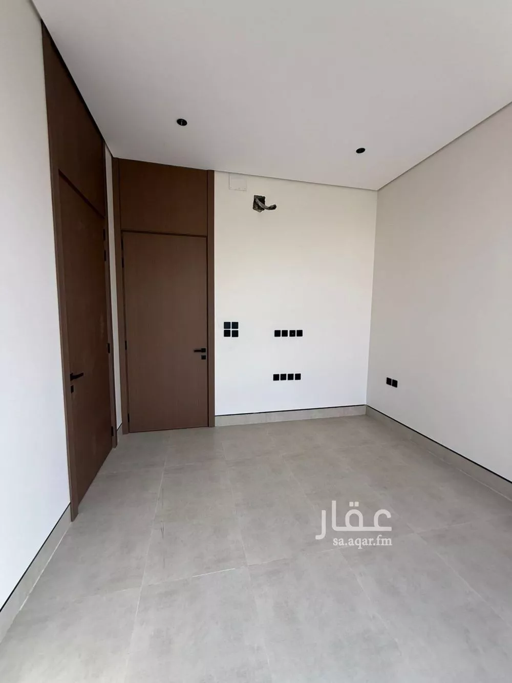 4 bedroom floor in Al Rimal 12