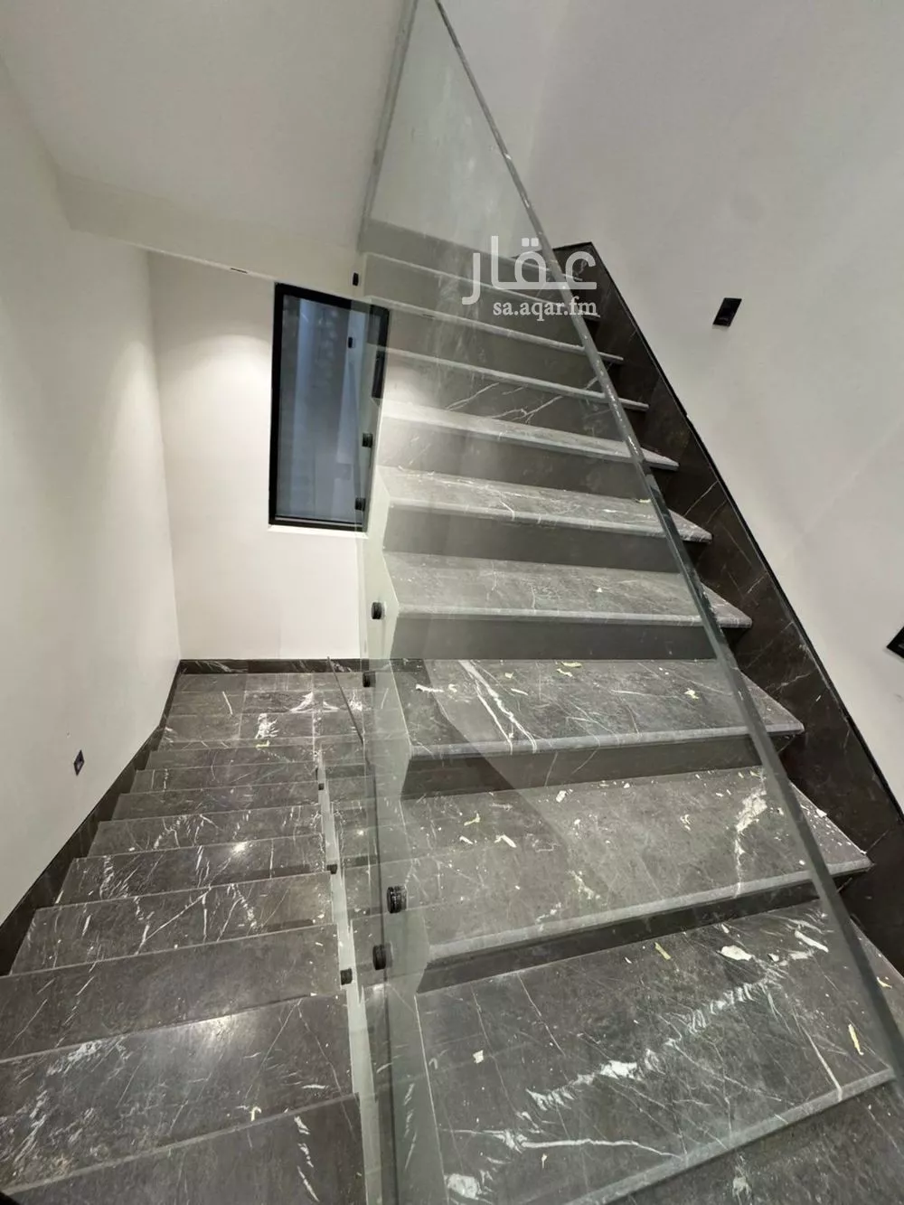 4 bedroom floor in Al Rimal 15