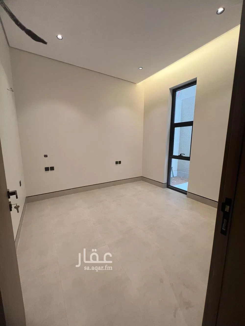 4 bedroom floor in Al Rimal 16