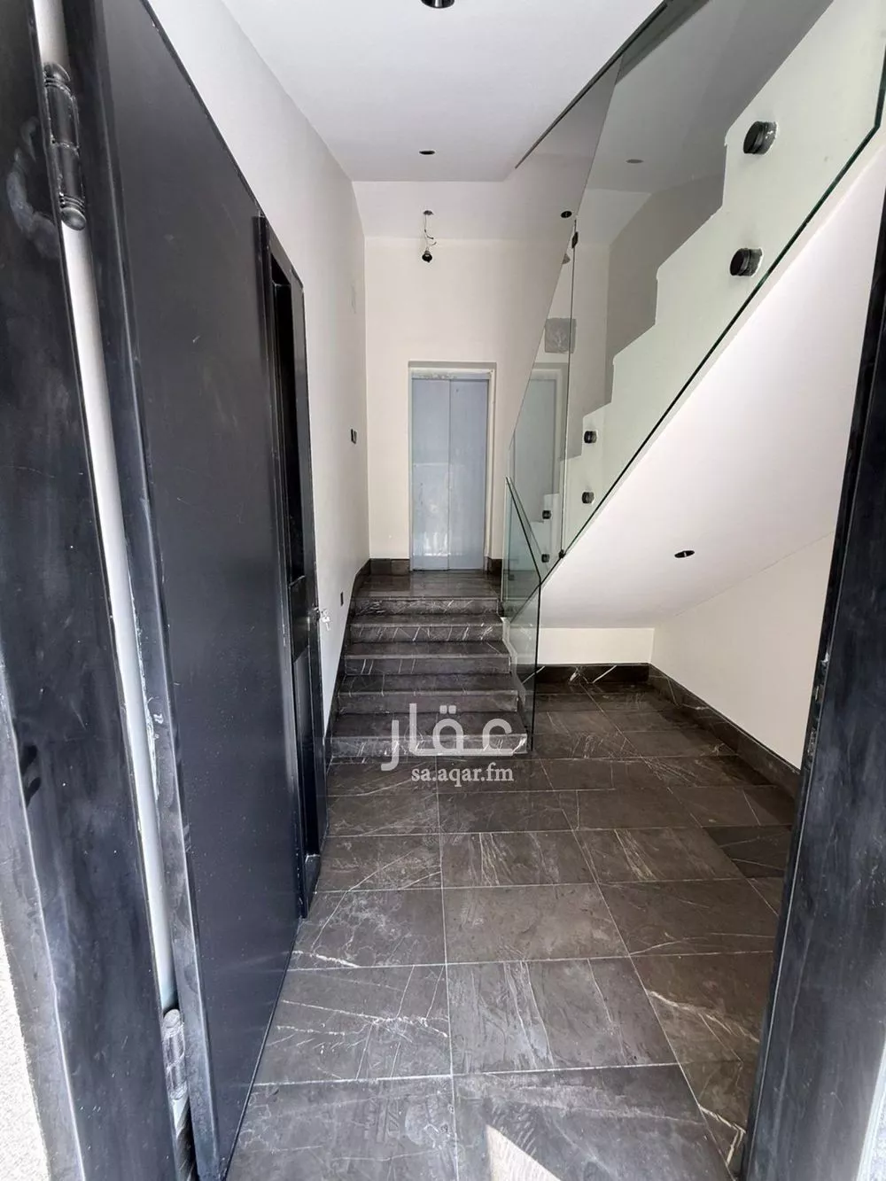 4 bedroom floor in Al Rimal 5