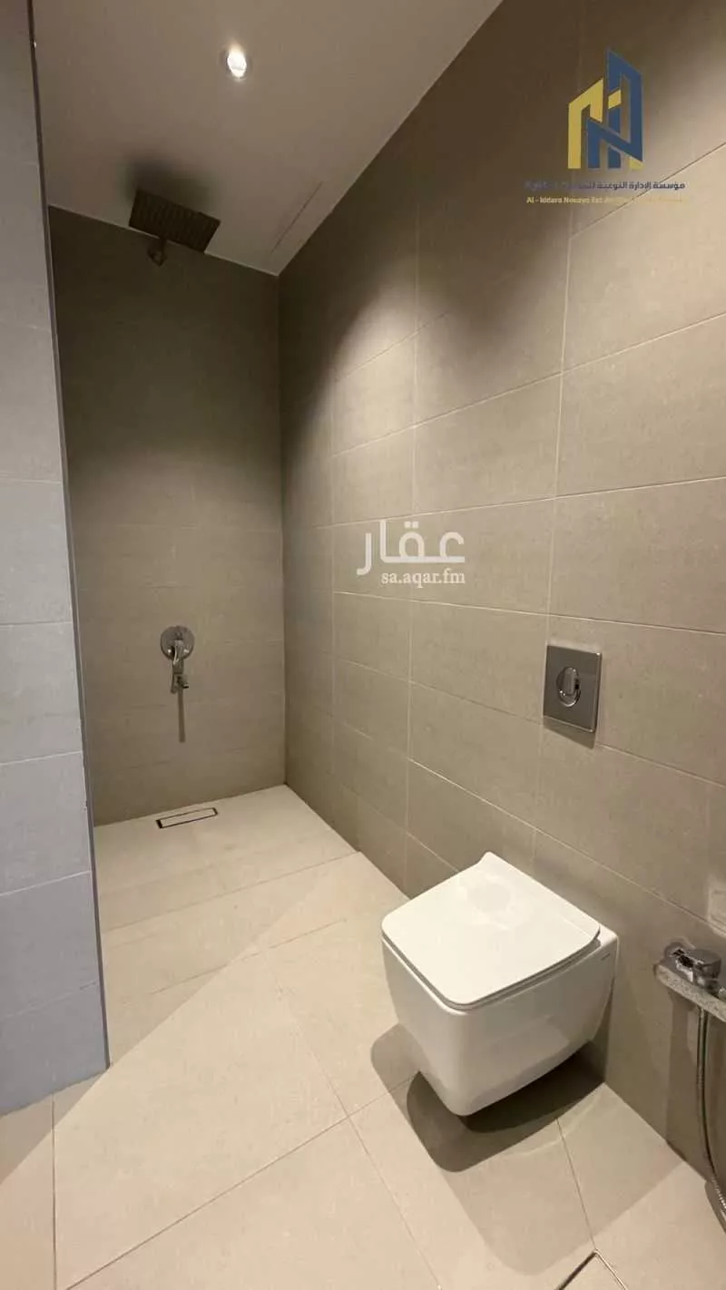 2 bedroom floor in Al Wurud 5