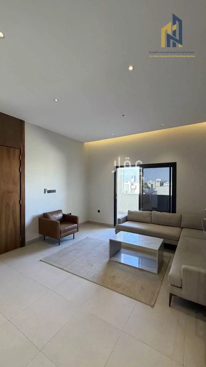 2 bedroom floor in Al Wurud 9