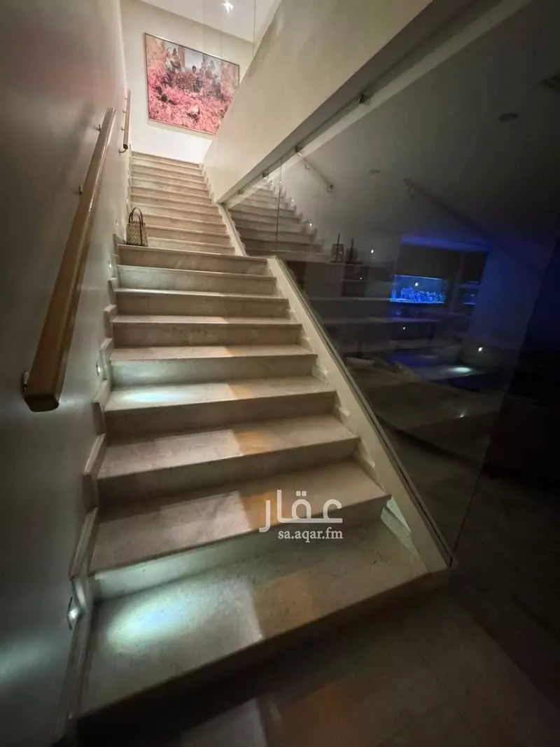 فيلا 3 غرف في العارض 18