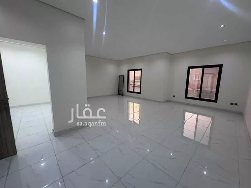 فيلا 5 غرف في الشاطئ الغربي 10