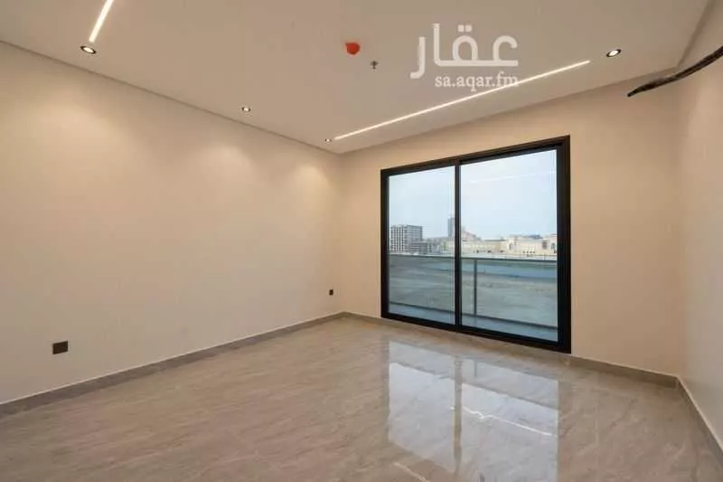 4 bedroom apartment in Al Hamra 13