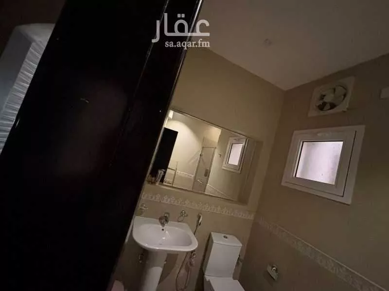 شقة 5 غرف في الدفاع 6