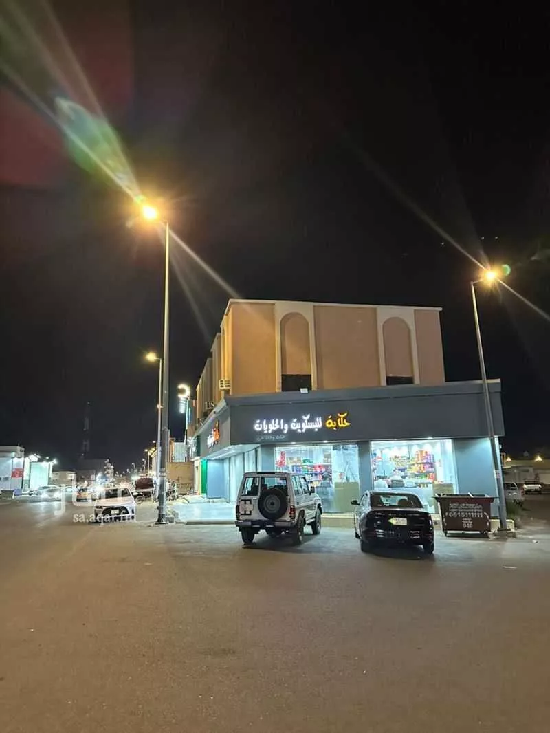 عمارة 703 م² في الشرائع 4