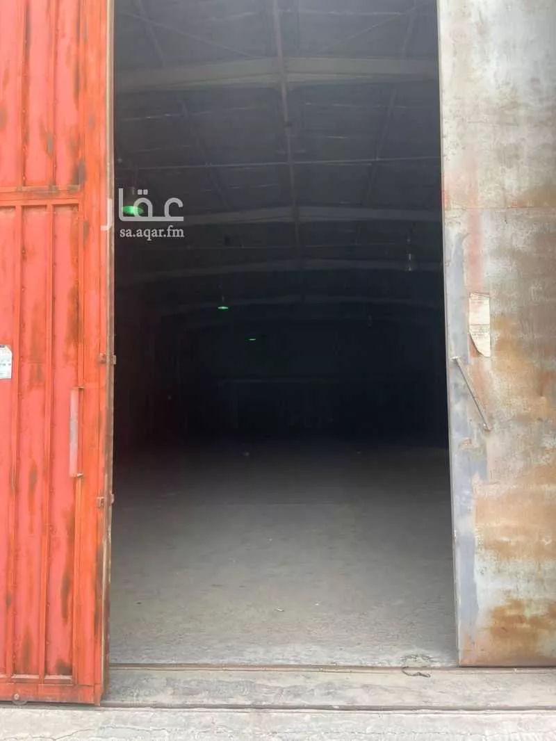 1000 sqm warehouse in Second Industrial City 4