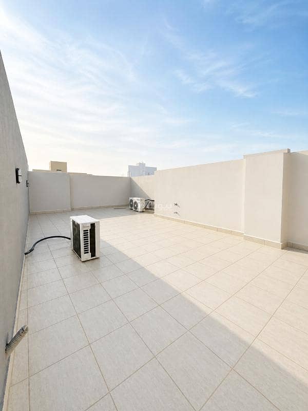 5 bedroom villa in Okaz, Riyadh 22