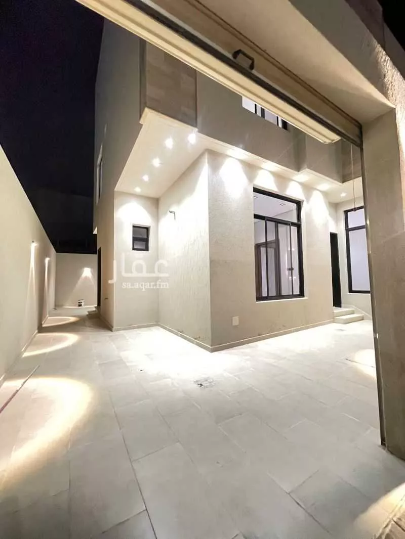 7 bedroom villa in Al Qairawan 4