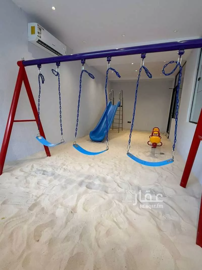 2 bedroom apartment in Al Rabwa, Jeddah 11
