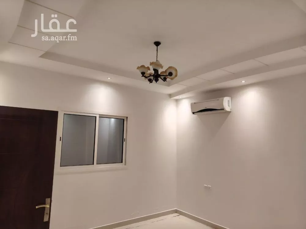 3 bedroom floor in Al Yasmin 3