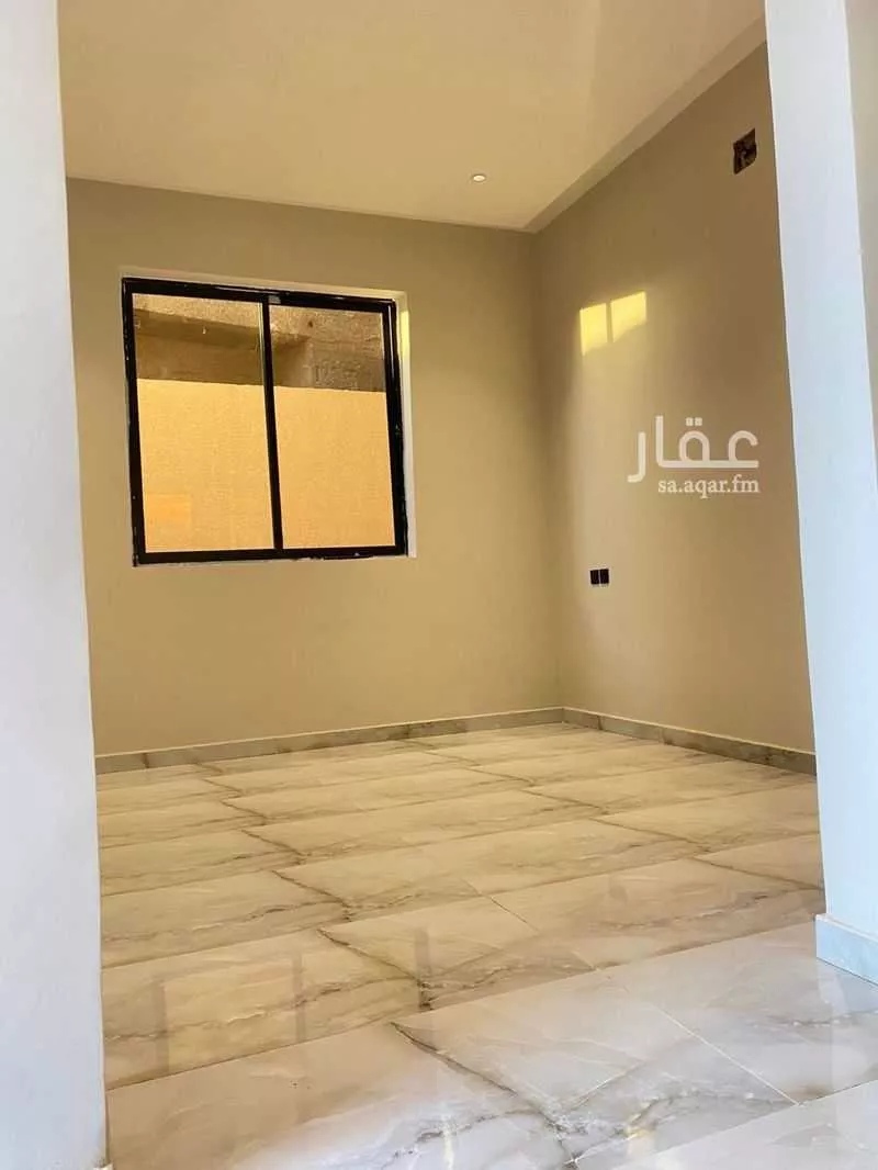 5 bedroom villa in Al Janadriyah 10