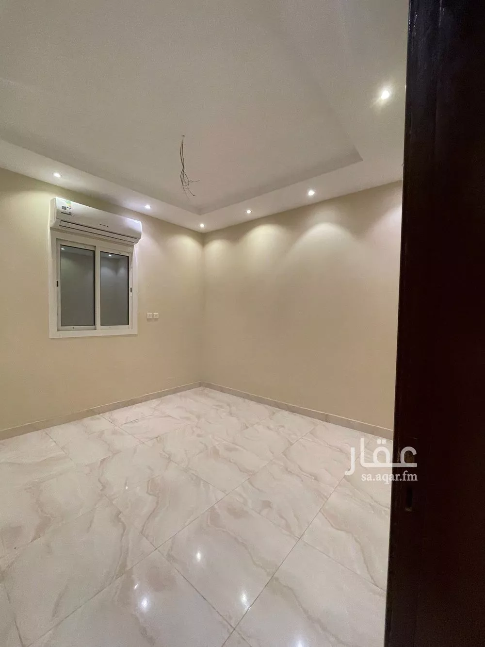 3 bedroom apartment in Al Yaqout 5