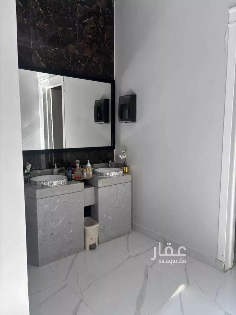 فيلا 5 غرف في الرمال 6