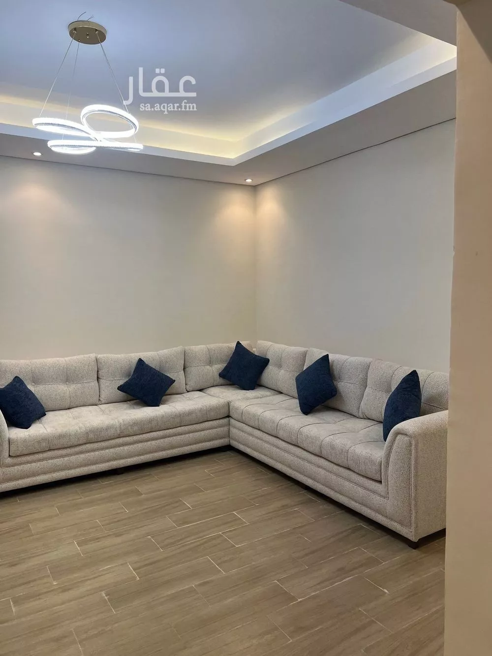 2 bedroom floor in Al Narjis 5