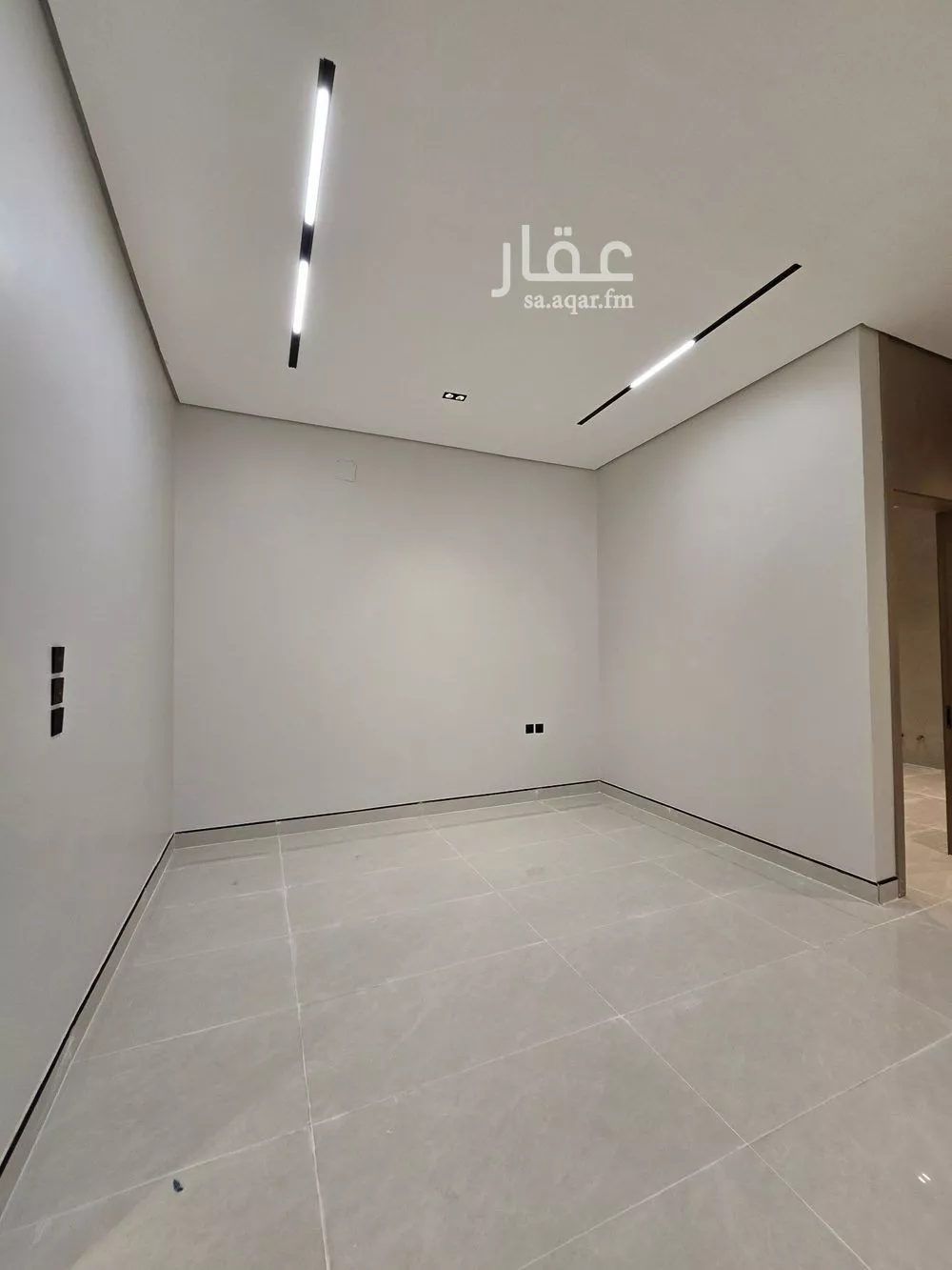 6 bedroom villa in Al Janadriyah 6