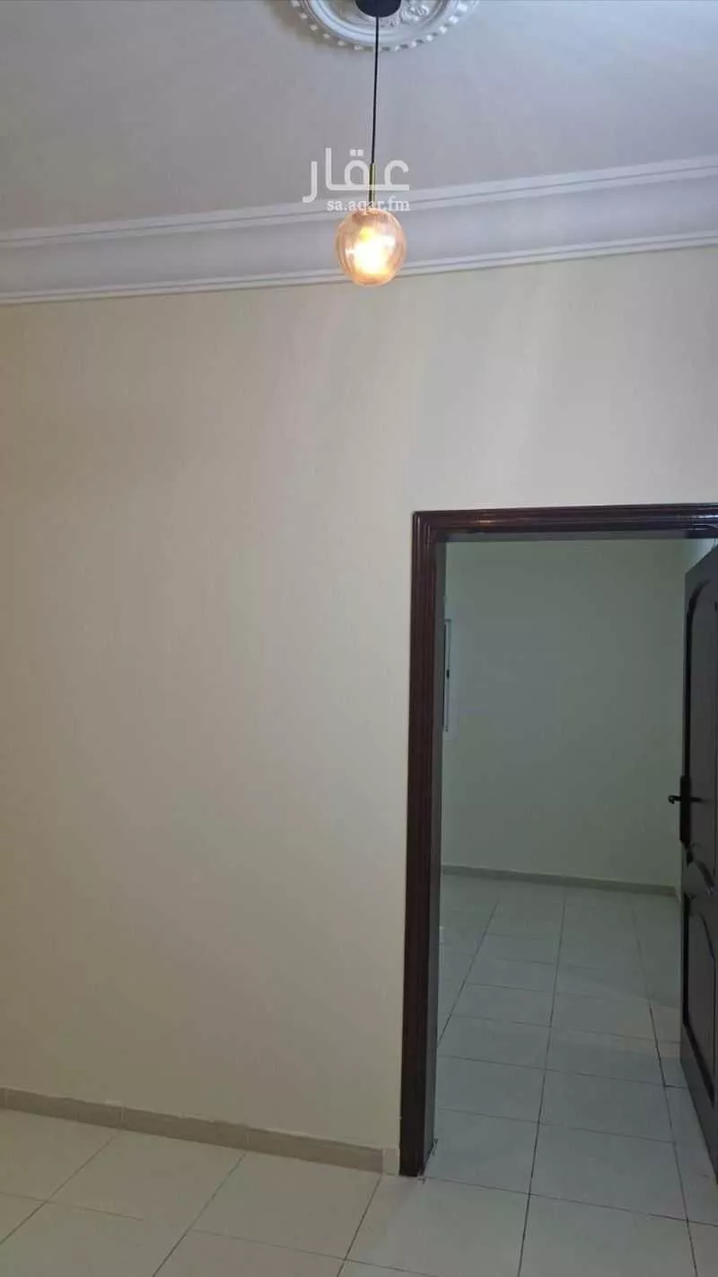 3 bedroom apartment in Al Ajawid 9