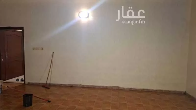 3 bedroom apartment in Al Ajawid 10