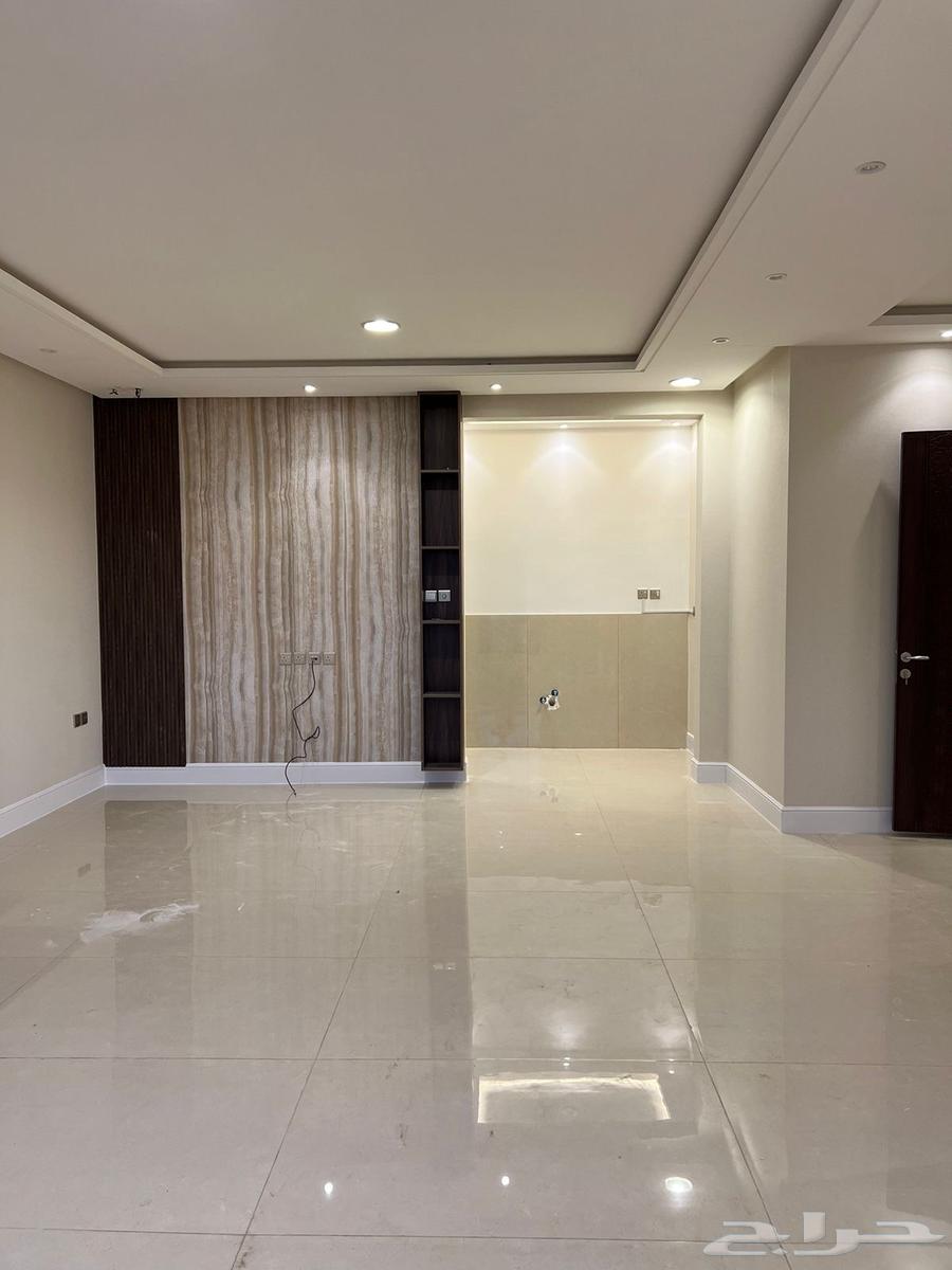 7 bedroom villa in Al Yasmin 10