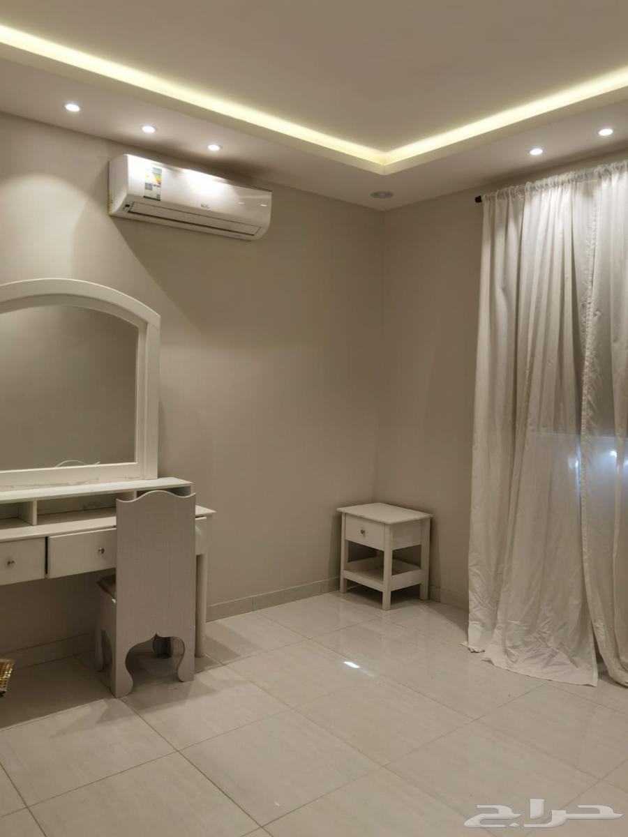8 bedroom villa in Al Yarmouk 5