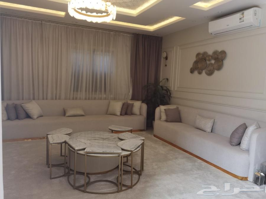 8 bedroom villa in Al Yarmouk 7