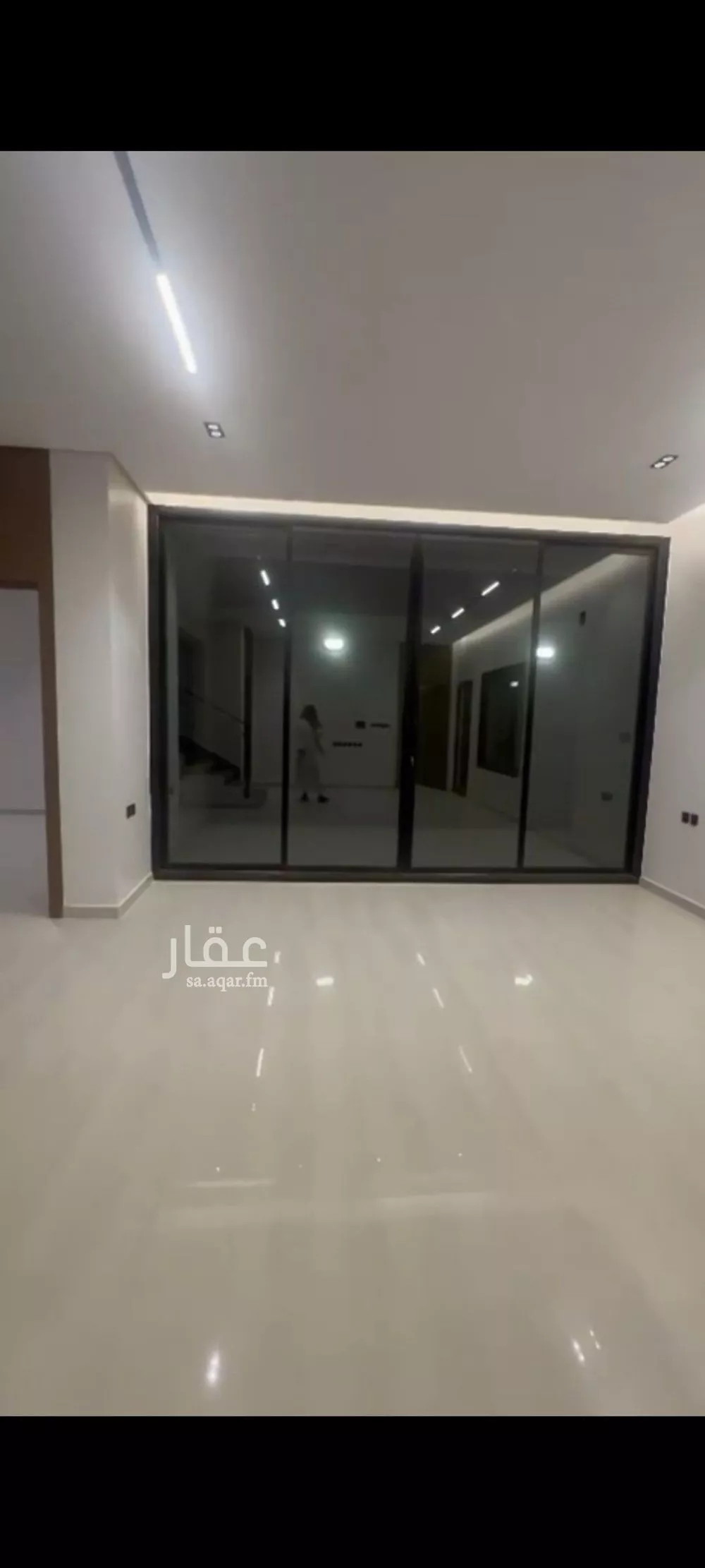 فيلا 5 غرف في السعادة 12