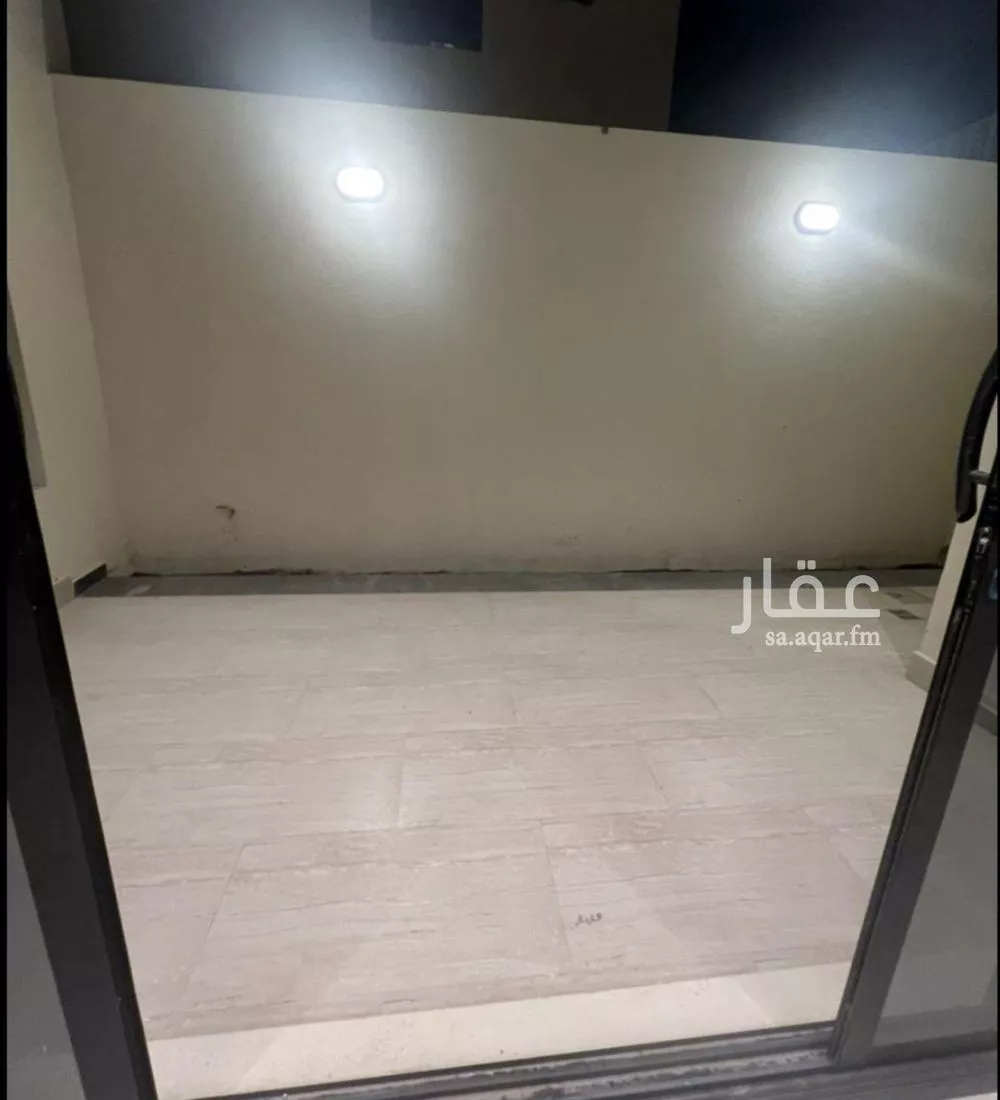 فيلا 5 غرف في السعادة 5